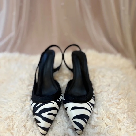 Lulus Shoes - Lulu's Black and White Zebra Heels